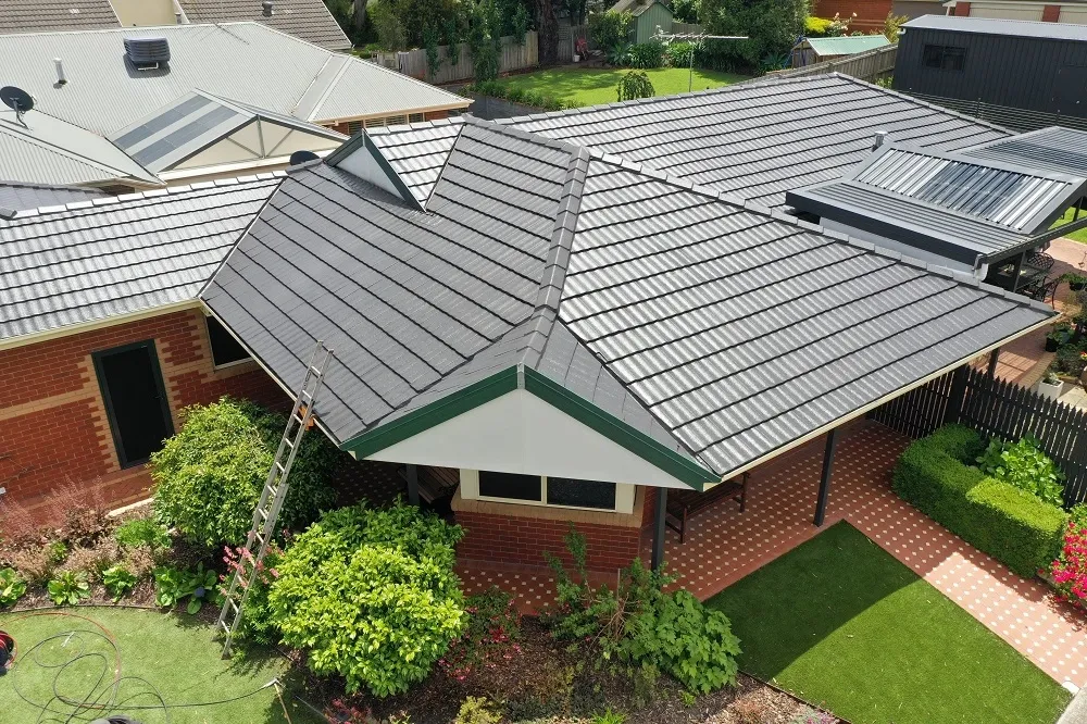 Restored charcoal concrete tiled roof on a Melbourne home
